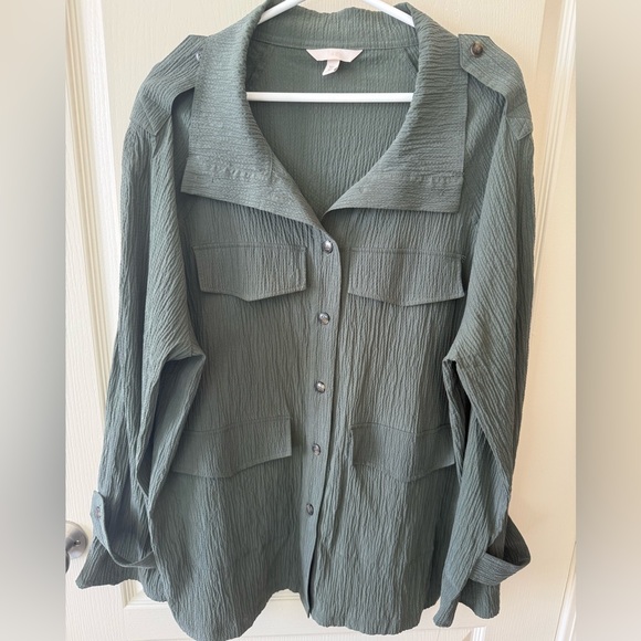 Textured-Weave Utility Shirt - Picture 2 of 3